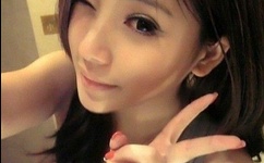 王钟瑶胸罩多大杯